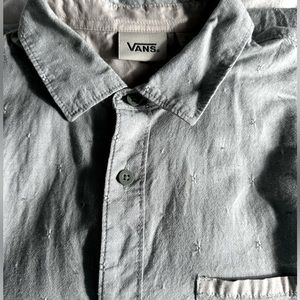 Vans Men’s Meduim Button Down Short Sleeve Sage Green